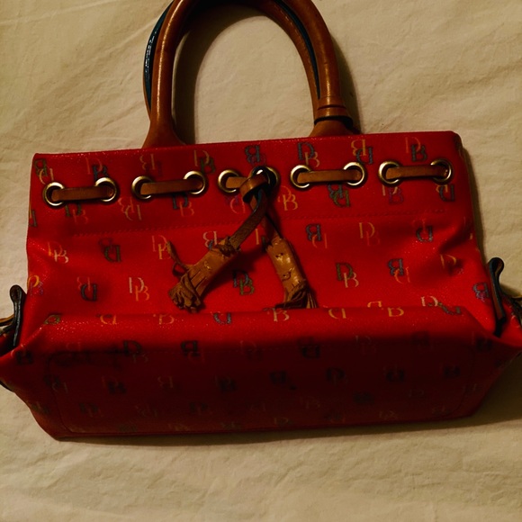 Authentic Vintage D&B Handbag - Picture 2 of 6